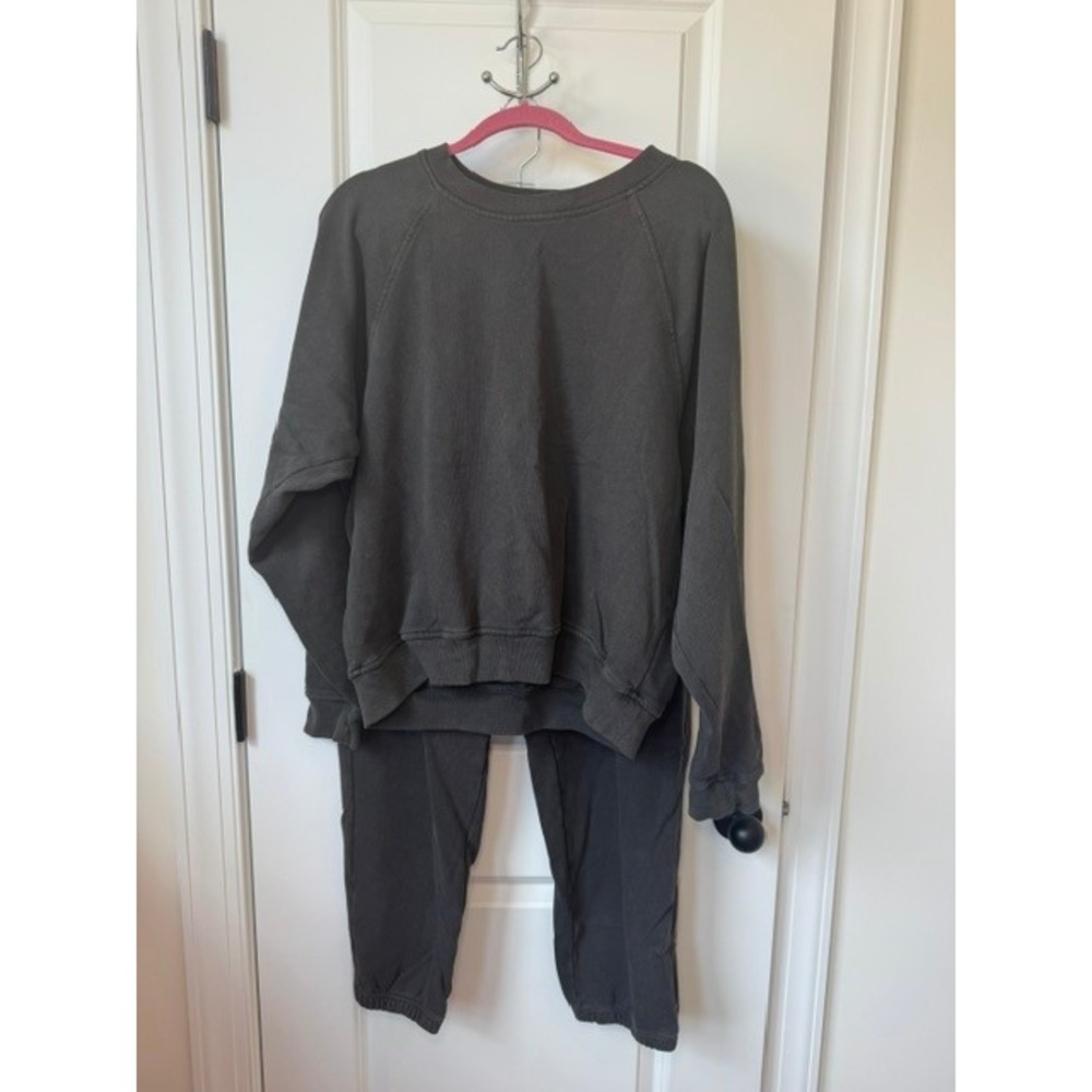 Gap Women Charcoal Gray Raglan Sweatshirt and Joggers Lounge Set Size Large